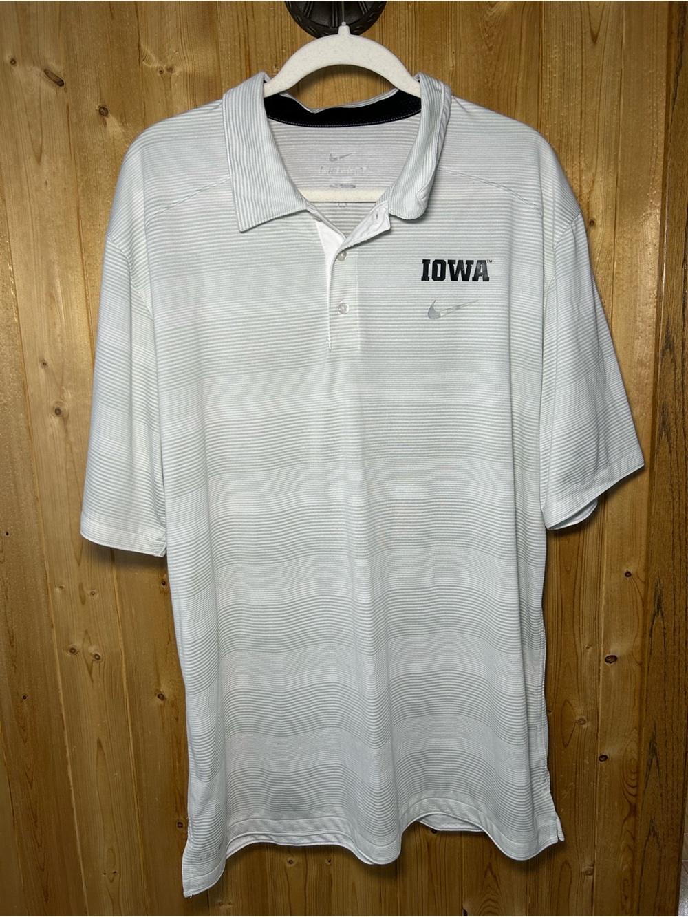 Mens Nike Dri-Fit Iowa Hawkeyes White and Grey Striped Polo Shirt Size XL